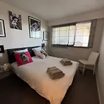 Hirondelles 35 Bed & Breakfast *