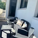 Hirondelles 35 * Cavalaire-sur-Mer