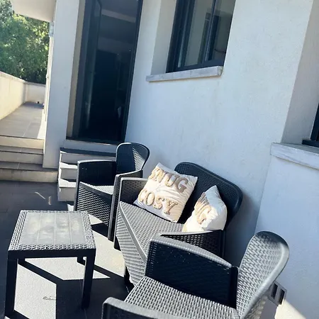 Hirondelles 35 * Cavalaire-sur-Mer