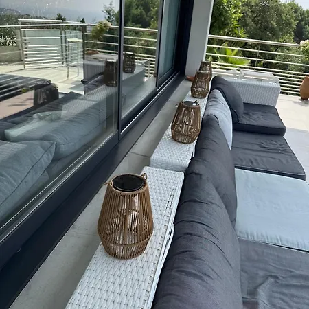 Hirondelles 35 * Cavalaire-sur-Mer