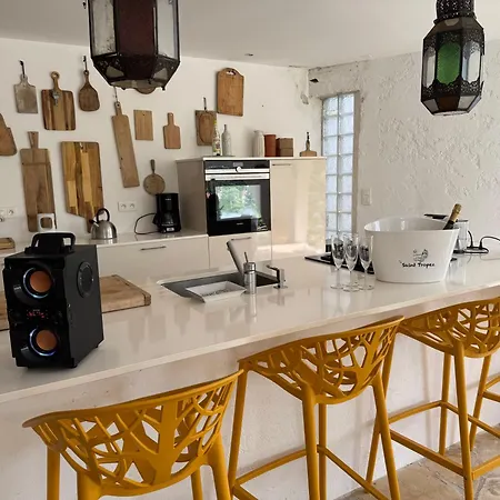Bed & Breakfast Hirondelles 35