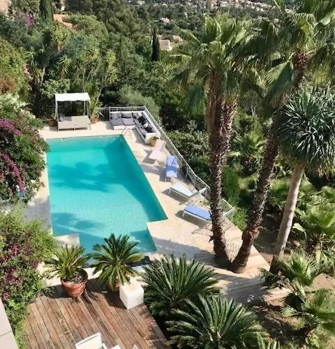 Hirondelles 35 Alojamento de Acomodação e Pequeno-almoço Cavalaire-sur-Mer