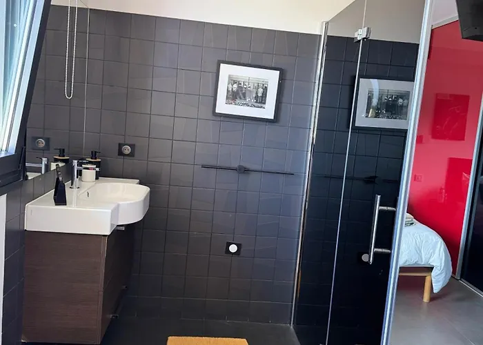 Alojamento de Acomodação e Pequeno-almoço Hirondelles 35