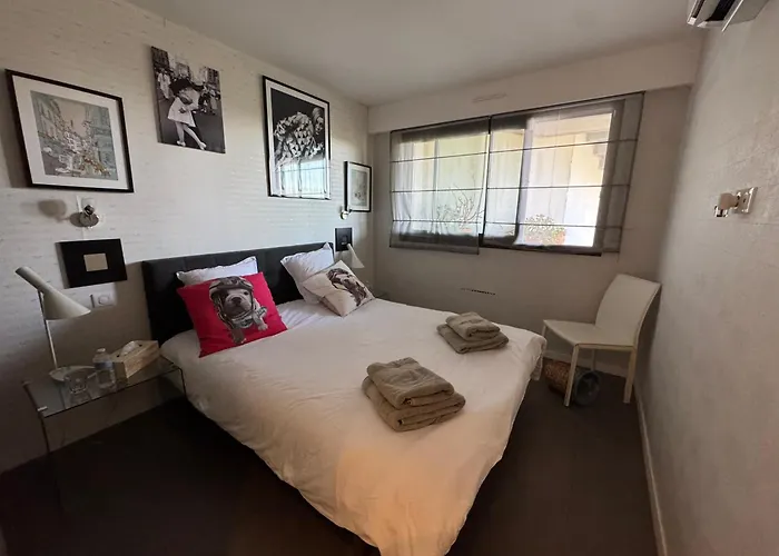 Hirondelles 35 Alojamento de Acomodação e Pequeno-almoço *