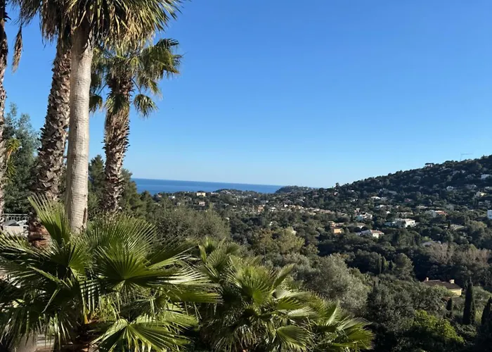 Hirondelles 35 Cavalaire-sur-Mer