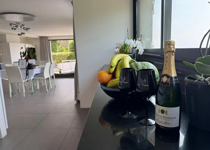 Hirondelles 35 Alojamento de Acomodação e Pequeno-almoço Cavalaire-sur-Mer